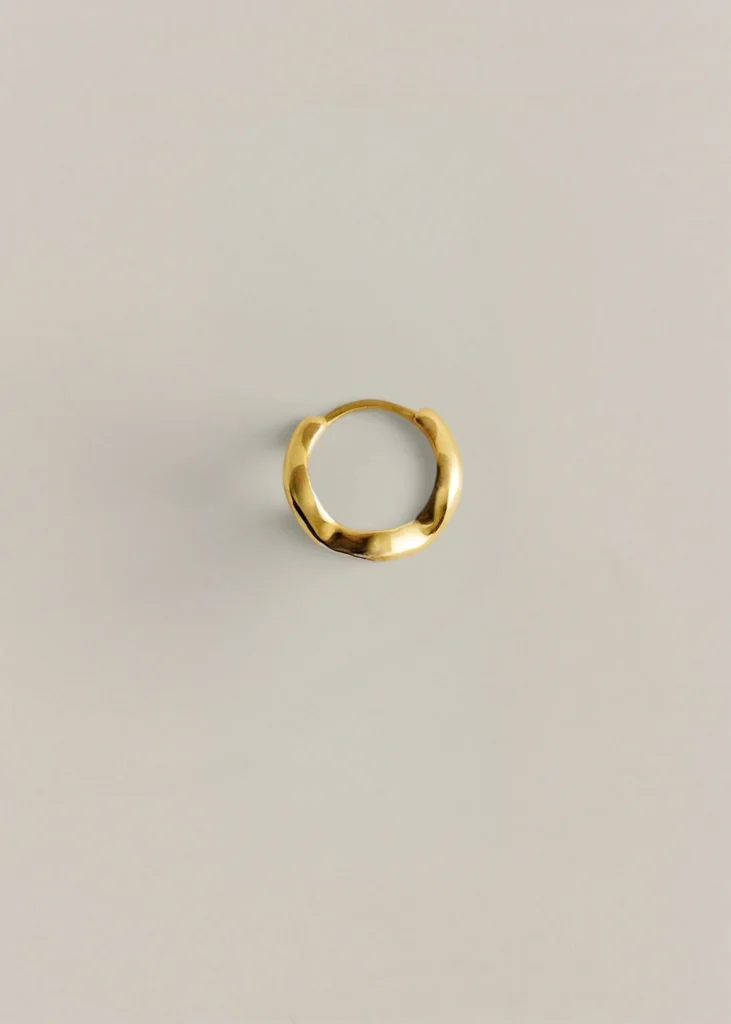 Aurea´ Polished Mini Hoop - Gold - Louis Abel