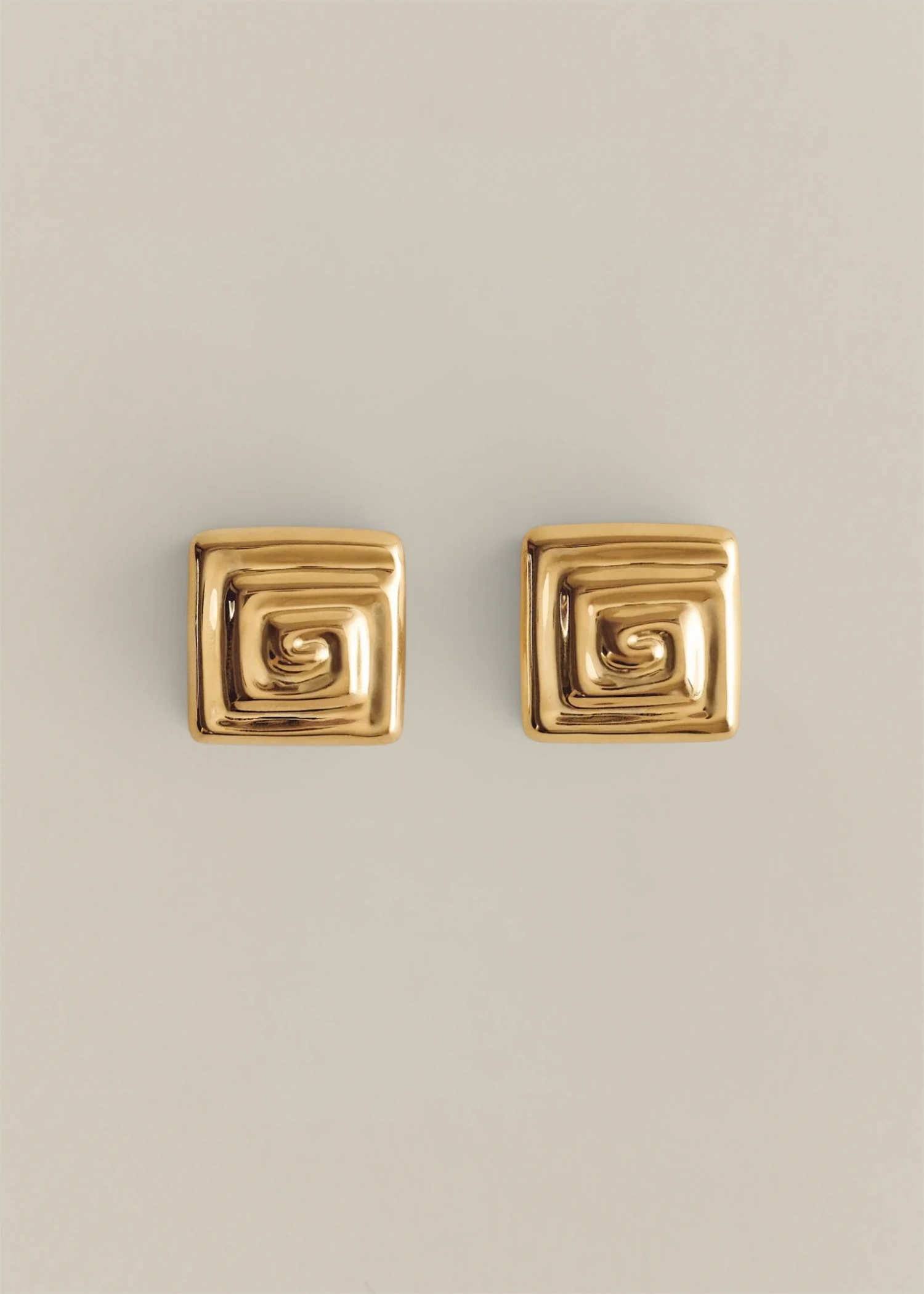 Uzu Mid Square Earrings - Gold