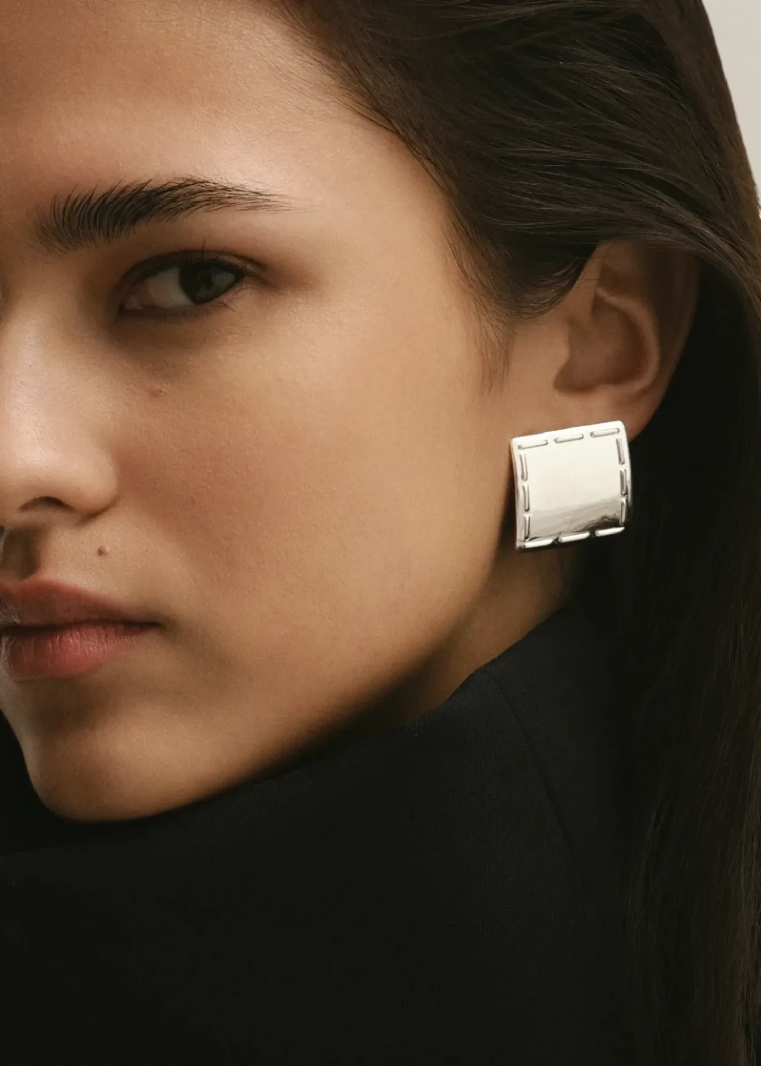 Suo Mid Patch Earrings - Silver