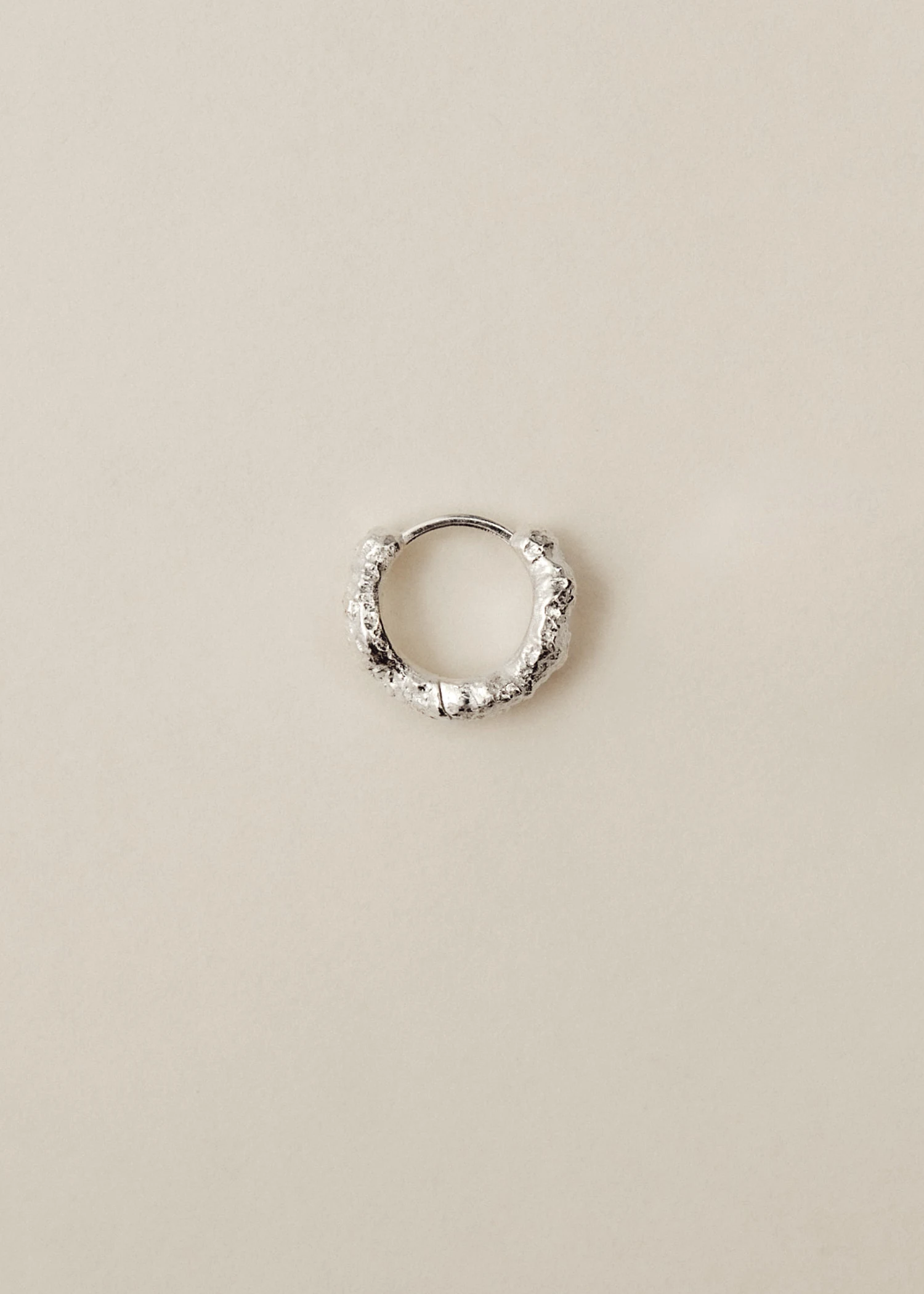 アクセサリー LOUIS ABEL AUREA POLISHED MINI HOOP Aurea´ Polished Mini Hoop - Gold - Louis Abel