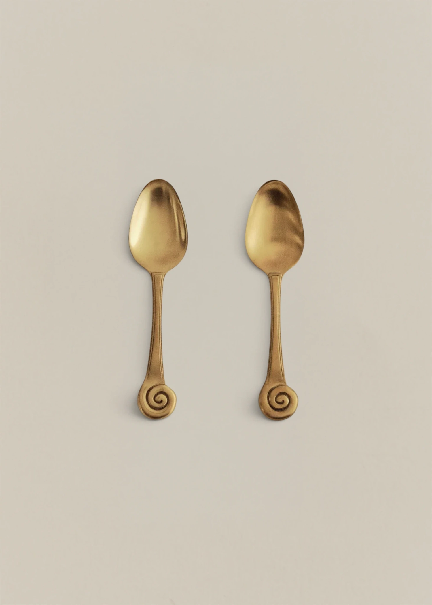 Dona Earrings - Gold