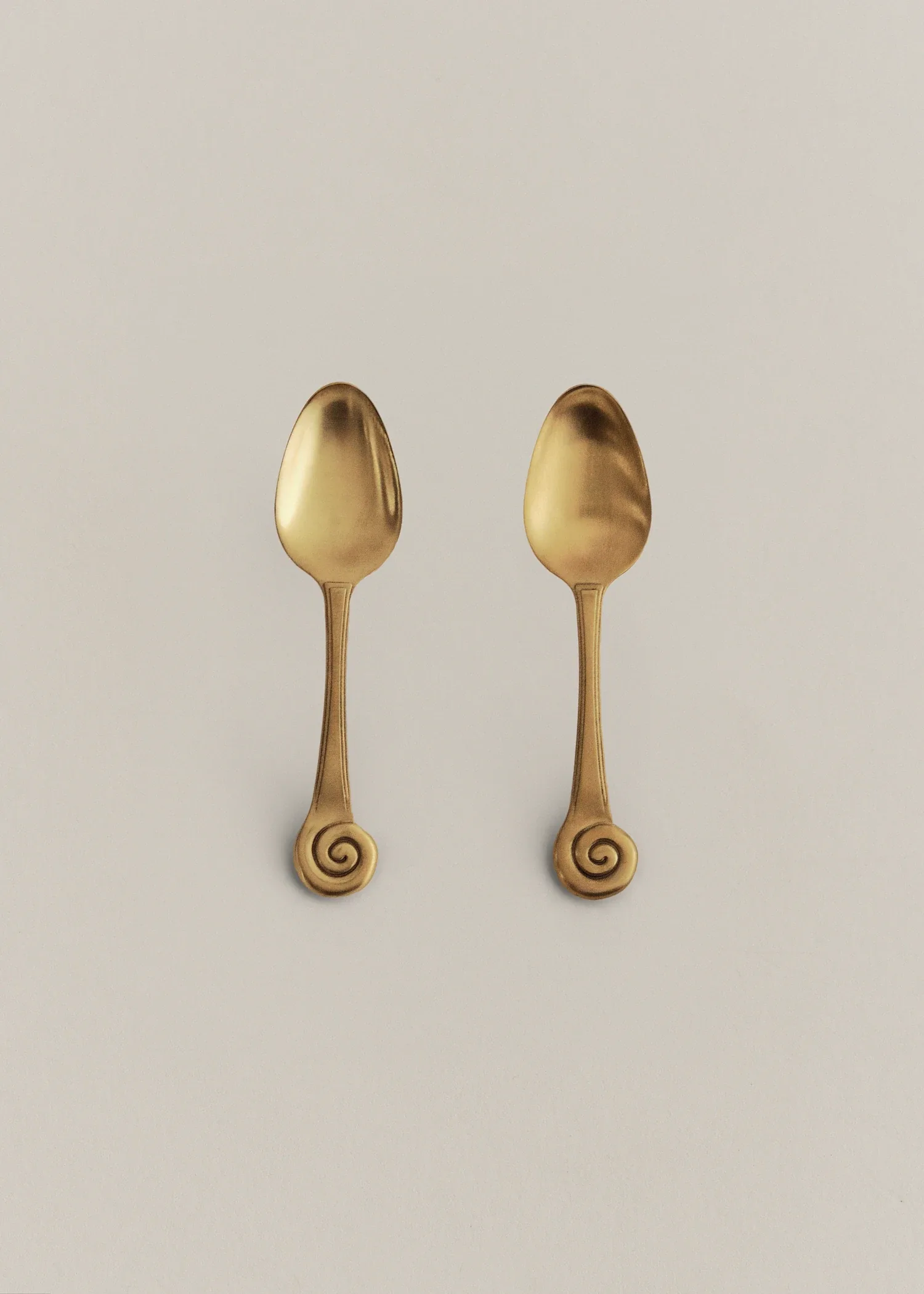 Dona Earrings - Gold